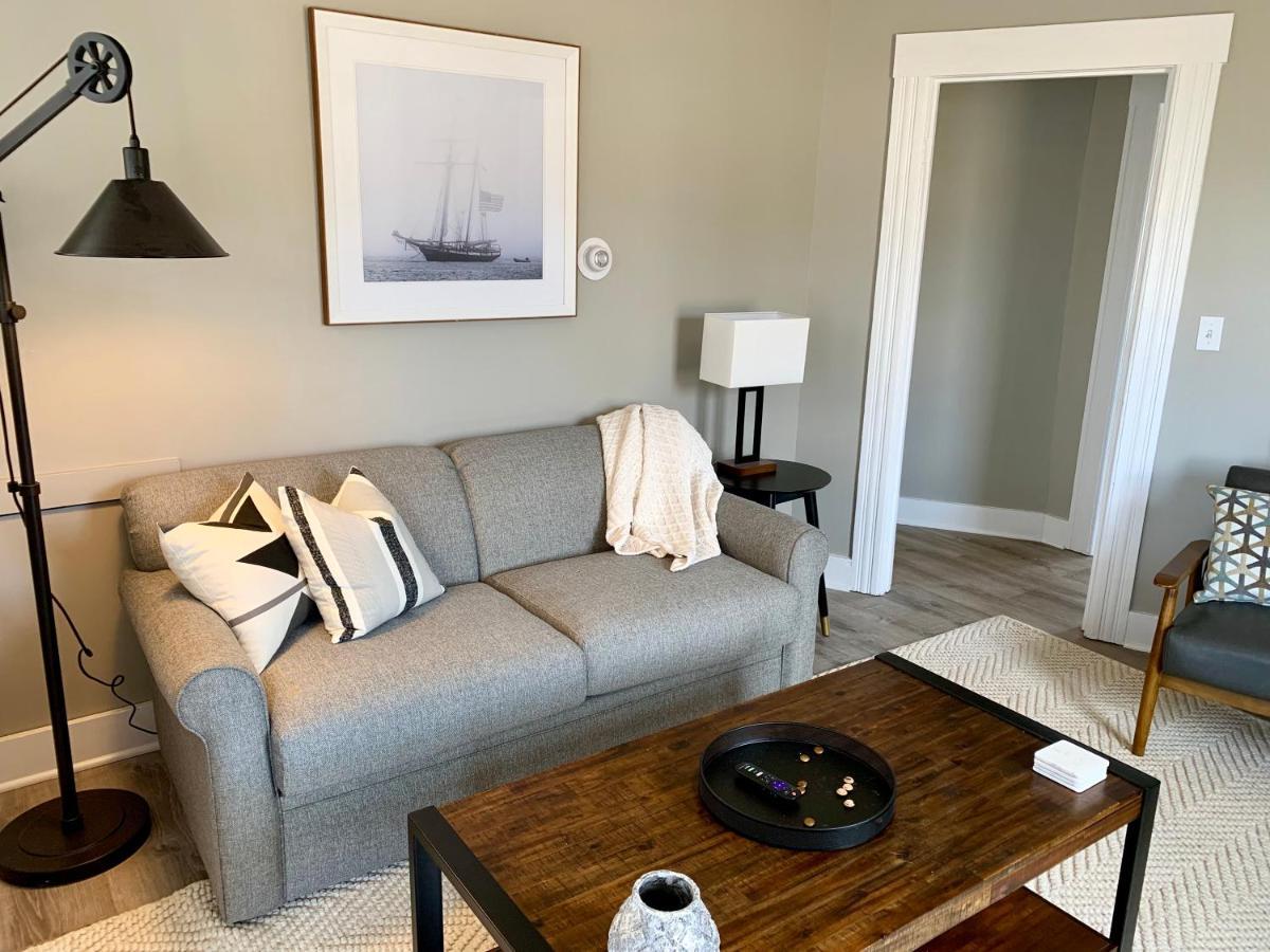 Harbor View Landing Hotel Mystic Buitenkant foto